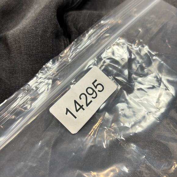 Mother High Waisted Looker Ankle Fray Jeans in Night Hawk Women's 25 - Picture 13 of 13